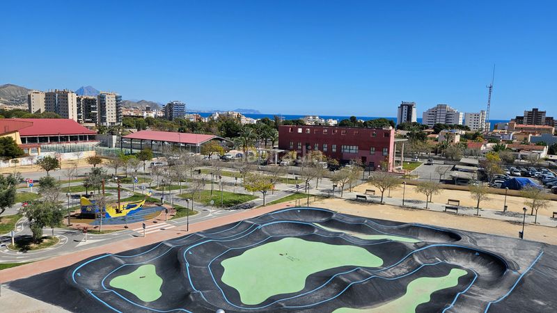 Foto f0cd2ae1-95f1-4769-a63e-7a46758bec80. Lloguer pis amb calefacció aparcament piscina a Campello Pueblo Campello (el)