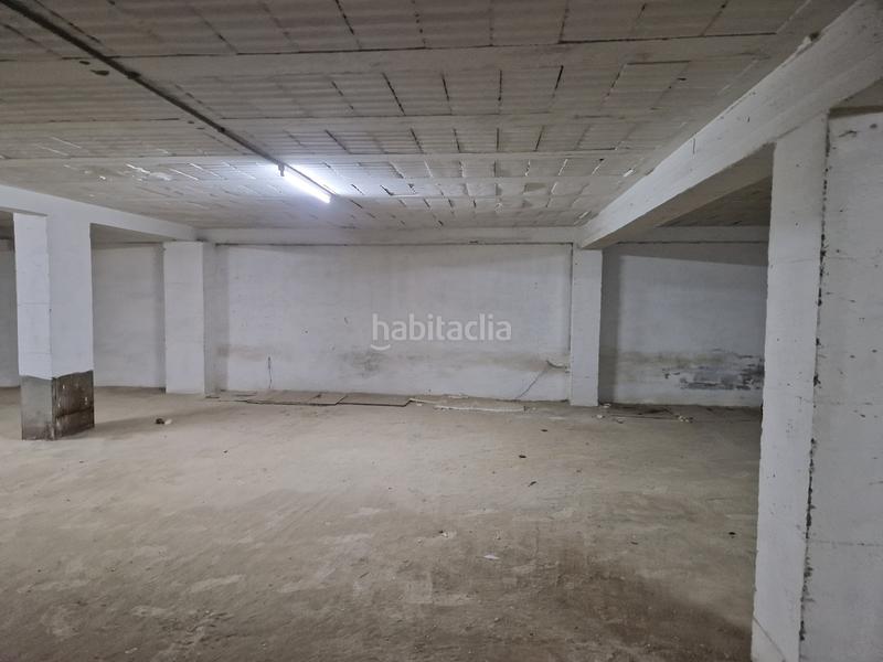 Foto a8a8093d-de5b-4435-8980-20bd93acc2ba. Local commercial dans Campello Playa Campello (el)
