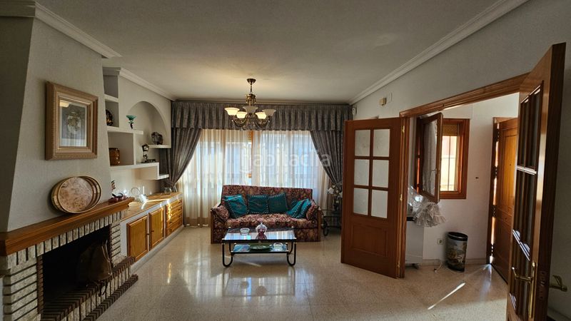 Foto 050fe237-9114-4fb4-b174-0d82e786d3fc. Rent semi detached house with fireplace in Campello Pueblo Campello (el)