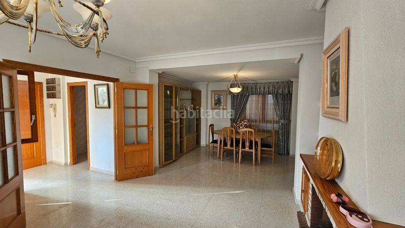 Foto 0d6e3b4e-a6b1-4aec-8cc4-aedd1a8b6caa. Rent semi detached house with fireplace in Campello Pueblo Campello (el)