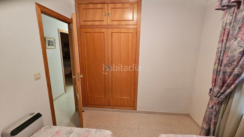 Foto 24343865-5d9f-4dd1-aa88-b682720f17d1. Rent semi detached house with fireplace in Campello Pueblo Campello (el)
