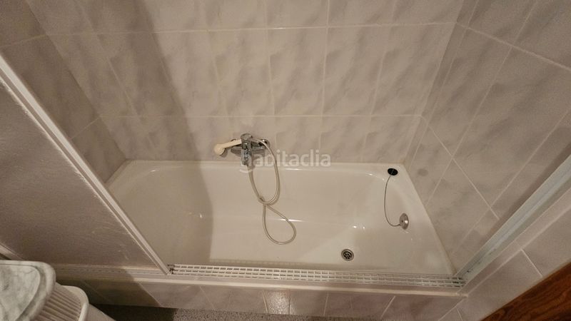 Foto b1cd8631-37bc-4662-8be7-b5455b0179f3. Rent semi detached house with fireplace in Campello Pueblo Campello (el)