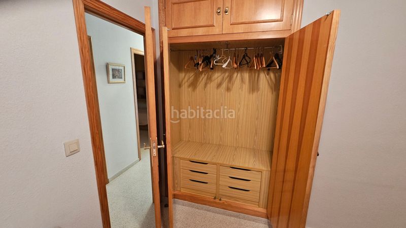 Foto d50be282-1cf5-47d5-8382-c5ebefae5413. Rent semi detached house with fireplace in Campello Pueblo Campello (el)