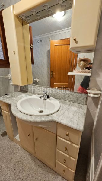 Foto d9a6d9c7-f999-4a2b-a602-4f2a4a485565. Rent semi detached house with fireplace in Campello Pueblo Campello (el)