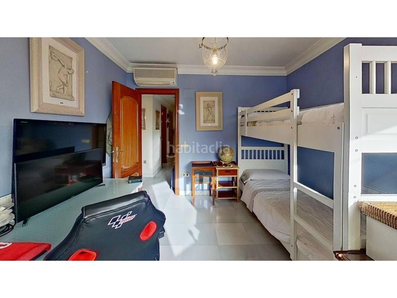 Foto 0d9f42f5-7272-45e5-a1eb-1d97563b5b21. Pis amb aparcament piscina a La Malagueta - Monte Sancha Málaga