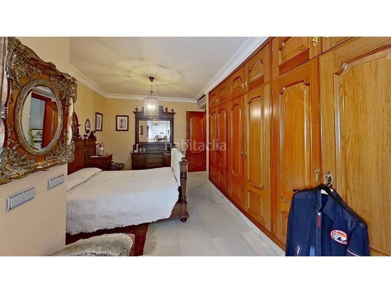 Foto 1ac055eb-7704-4213-a636-68bf8a9605ec. Pis amb aparcament piscina a La Malagueta - Monte Sancha Málaga