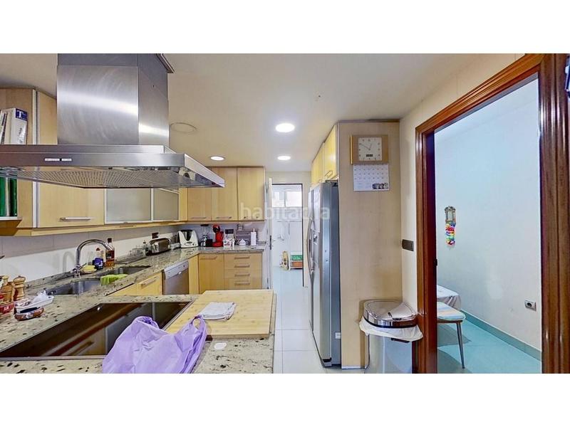 Foto 21dc2dd3-2c7f-434b-8e06-3db7fa5cae9f. Pis amb aparcament piscina a La Malagueta - Monte Sancha Málaga