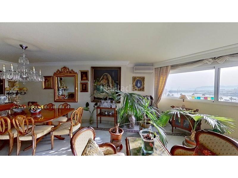 Foto 24a8ed28-f78f-40fc-9d6c-e64d88fc0e36. Pis amb aparcament piscina a La Malagueta - Monte Sancha Málaga