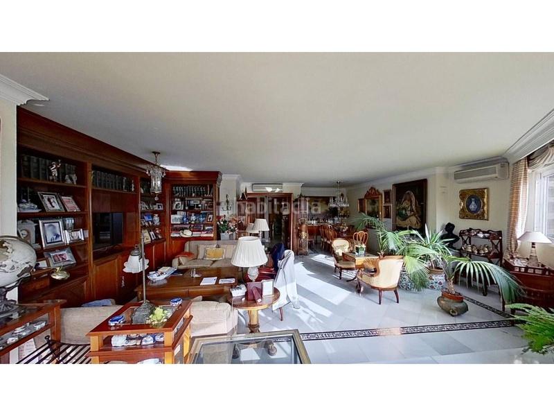 Foto 774d3647-757b-462c-8584-19c38b62aaf3. Pis amb aparcament piscina a La Malagueta - Monte Sancha Málaga