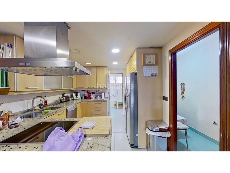 Foto 9e6f4a32-804f-4f88-8640-c988e85cca3d. Pis amb aparcament piscina a La Malagueta - Monte Sancha Málaga