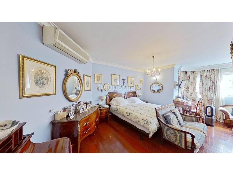 Foto c3d7f51e-d847-46ed-b692-23d4e047b95f. Pis amb aparcament piscina a La Malagueta - Monte Sancha Málaga