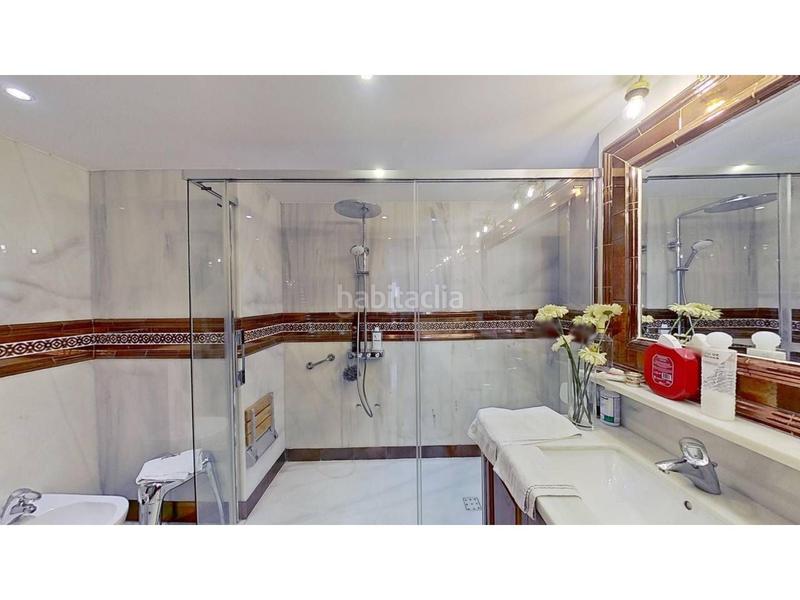 Foto ef54d58f-9d38-4eec-ba40-765dc50d5fd9. Pis amb aparcament piscina a La Malagueta - Monte Sancha Málaga