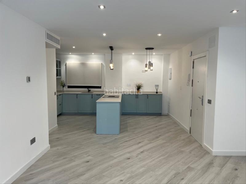 Foto 17b4b425-cc9e-4735-9a9a-bef4df911325. Appartamento in calle fernando camino 19 in La Malagueta - Monte Sancha Málaga