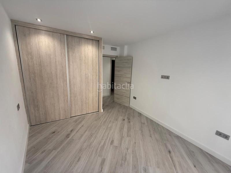 Foto f185eba8-5c48-41b9-8a8d-61916a3ec57c. Appartamento in calle fernando camino 19 in La Malagueta - Monte Sancha Málaga