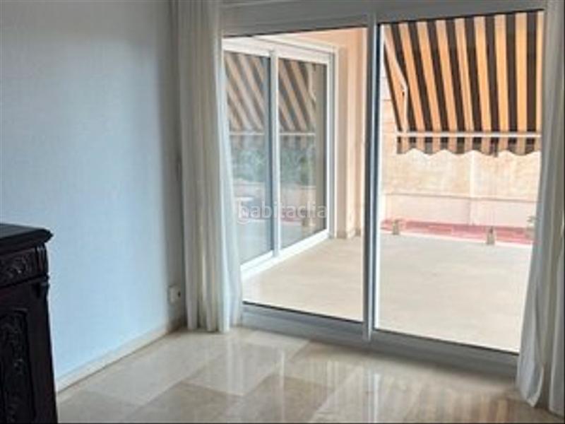 Foto 17194d1b-3db7-429e-ac28-891645e7f652. Location appartement avec cheminée parking piscine dans Málaga