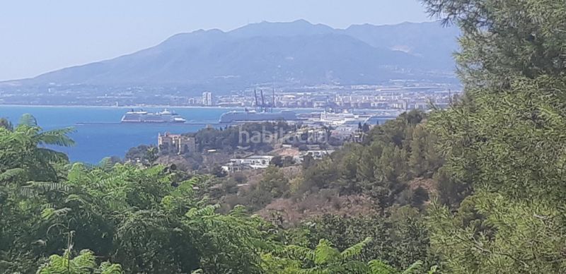 Foto b8904d3b-cd23-4fed-9400-b3bfb0afc218. Xalet amb aparcament piscina a Miraflores del Palo Málaga