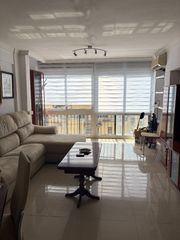 Location Appartement  Alameda de colón. Piso en alquiler zona centro sin amueblado
