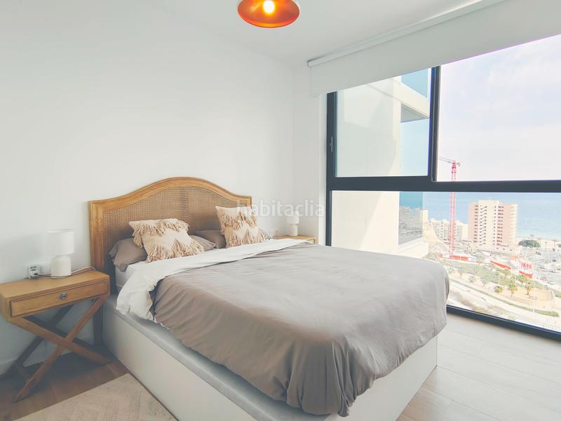 Foto 13c6adc8-fb50-48a6-a695-d9fe7fce5840. Lloguer apartament amb piscina a Playa Poniente Benidorm
