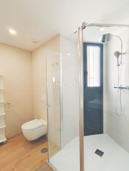 Foto 1eb8091b-1cea-4608-85f7-87c648a0aae8. Lloguer apartament amb piscina a Playa Poniente Benidorm