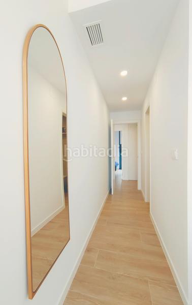 Foto 83a2e42b-1c72-42f3-aa6b-73c13598eaf3. Lloguer apartament amb piscina a Playa Poniente Benidorm