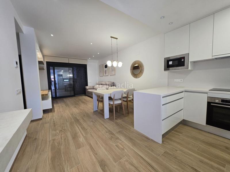 Foto b718b8e7-831a-4627-8e5a-0a0b763d51d7. Location attique avec chauffage piscine dans balcón de Finestrat-terra marina Finestrat