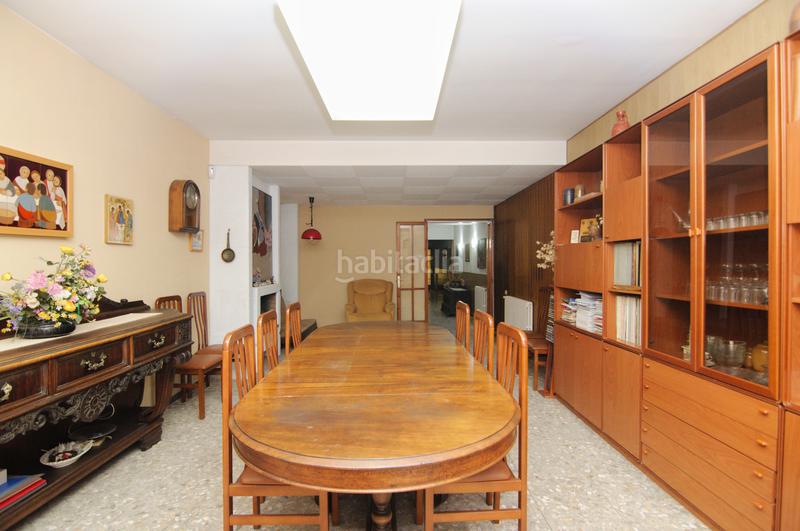 Foto 1b511df3-439b-481a-a416-06f1e81190da. Casa adosada casa de 9 habitaciones, en venta en Nucli Urbà Esparreguera