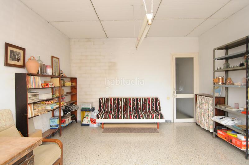 Foto c5ecf65b-129e-460b-be50-b508bddb700c. Casa adosada casa de 9 habitaciones, en venta en Nucli Urbà Esparreguera