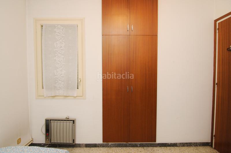 Foto e2aecf09-c1c6-4409-8de3-b837ea93389d. Casa adosada casa de 9 habitaciones, en venta en Nucli Urbà Esparreguera