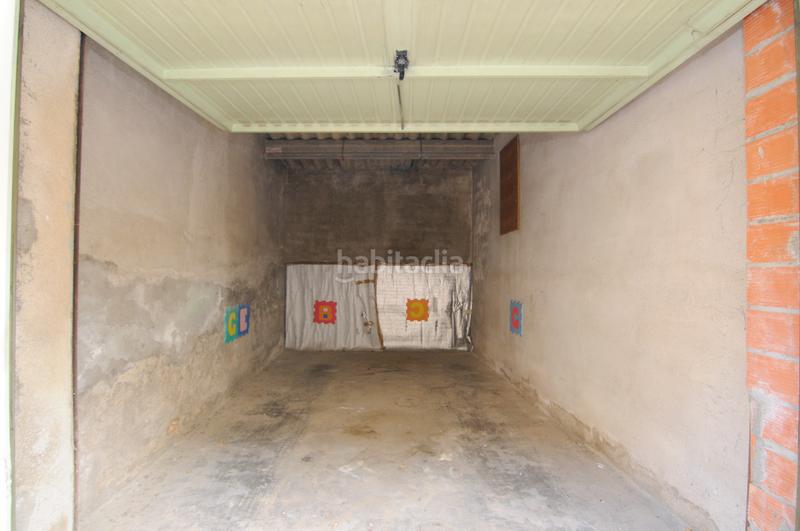 Foto e580f846-52bd-43ed-983a-40ee4454b477. Casa adosada casa de 9 habitaciones, en venta en Nucli Urbà Esparreguera