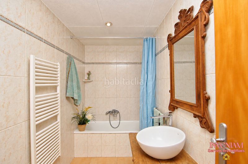 Foto a754d56f-8497-46b9-b308-03908ad238f4. Haus mit kamin heizung pool in Piera