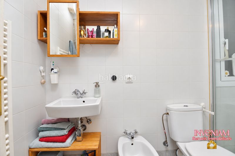 Foto bba83c1a-b2ac-4e6a-9dd4-d2b4fd01addd. Haus mit kamin heizung pool in Piera
