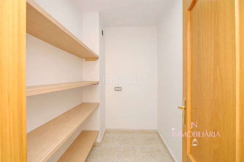 Foto d2f2d84d-83f6-46ed-a6bc-6a08b85a278d. Dúplex amb calefacció aparcament a Nucli Urbà Esparreguera