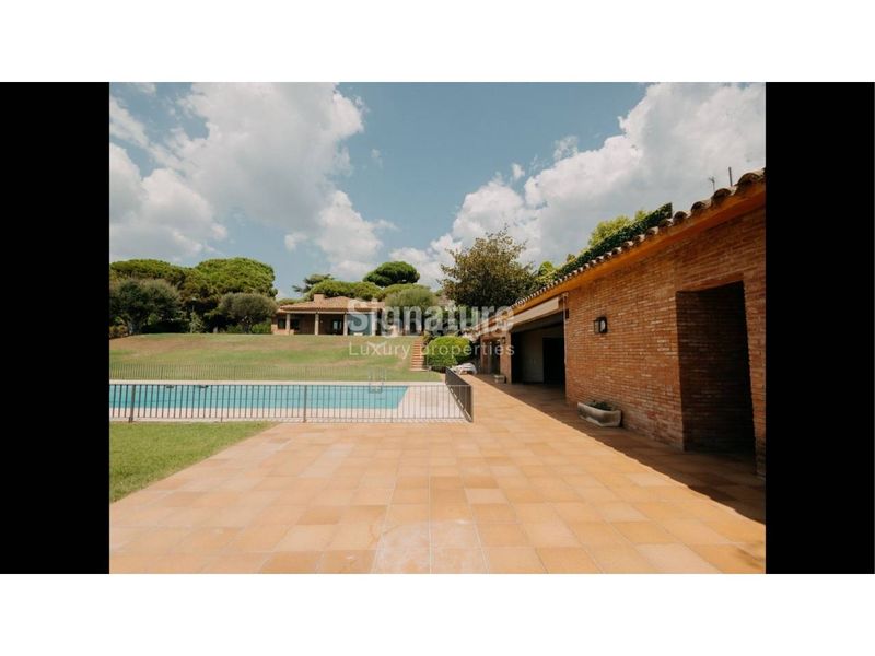 Foto 621171ba-ca63-446b-9802-c0a570083cf9. Casa amb calefacció aparcament piscina a Canafort-El Puntó Sant Andreu de Llavaneres