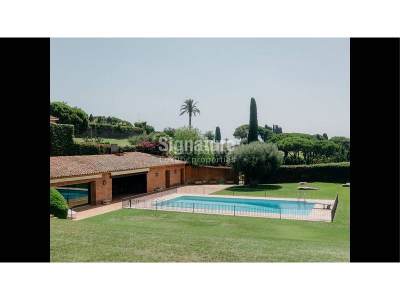 Foto cac59abb-2015-4e17-9009-285278f35fff. Casa amb calefacció aparcament piscina a Canafort-El Puntó Sant Andreu de Llavaneres
