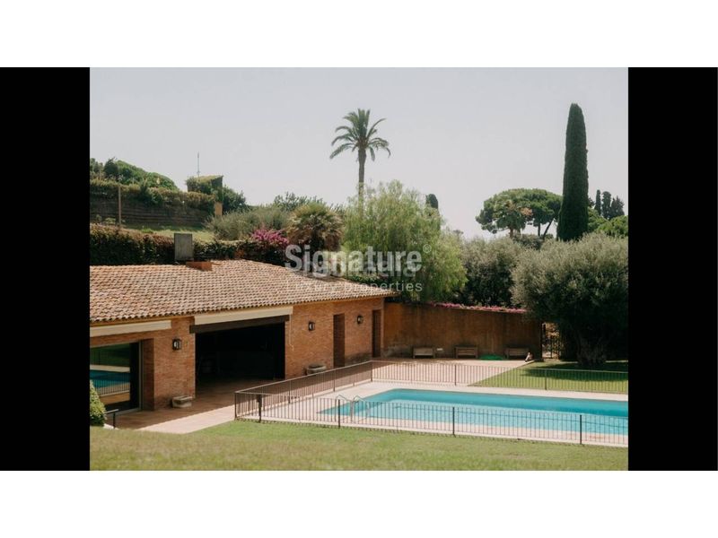 Foto d8fa171e-77c4-4fb7-b3bf-9a1883e7c3c8. Casa amb calefacció aparcament piscina a Canafort-El Puntó Sant Andreu de Llavaneres