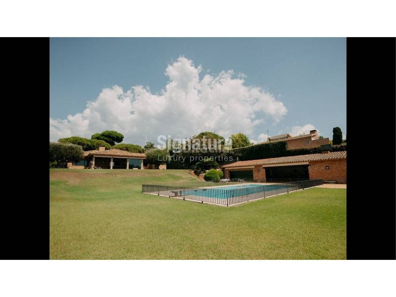 Foto f6c3daef-f812-450e-8125-60dc0c2fa72e. Casa amb calefacció aparcament piscina a Canafort-El Puntó Sant Andreu de Llavaneres