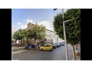 Etagenwohnung in Centre