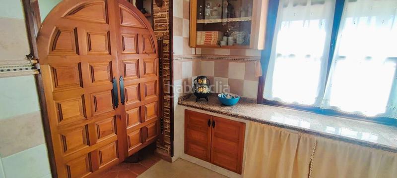 Foto 3c66c1b5-4558-460d-a7aa-c3802f341e90. House with heating in Pezuela de las Torres