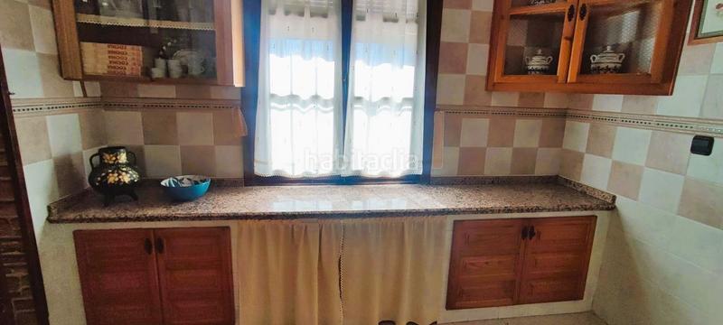 Foto 46fd630c-fc13-4bc2-b81a-a1934d839520. House with heating in Pezuela de las Torres