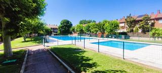 Semi detached house in Ensanche