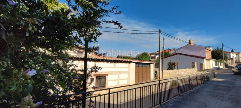 Foto d1c8d5e4-2b22-47e2-aa75-dd00b9e5d2ed. Masía en Alarilla