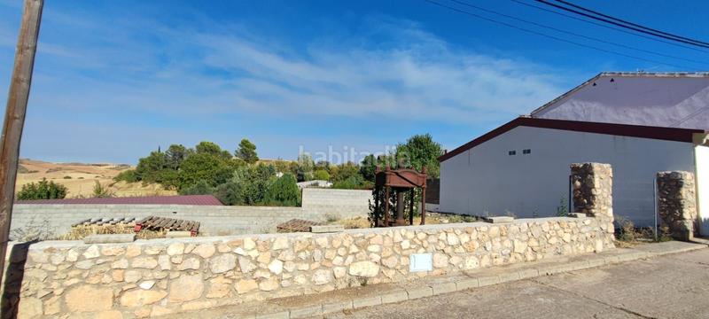 Foto db936ad3-fcbb-4143-846c-080ea9eab2e4. Masía en Alarilla