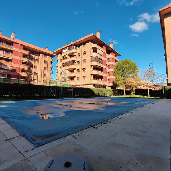 Foto 428b5c42-9fa0-4fd0-8b42-05ecc0954c2c. Location appartement avec chauffage dans Ciudad 10 Alcalá de Henares