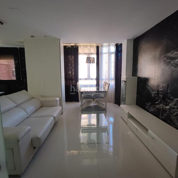 Foto b898ab0e-84b4-498c-91f2-dde8b5670707. Location appartement avec chauffage dans Ciudad 10 Alcalá de Henares