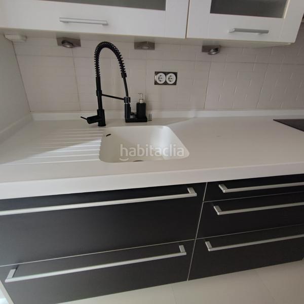 Foto cb140638-d990-47d3-bb9f-cb85b64b55a8. Alquiler piso en Ciudad 10 Alcalá de Henares