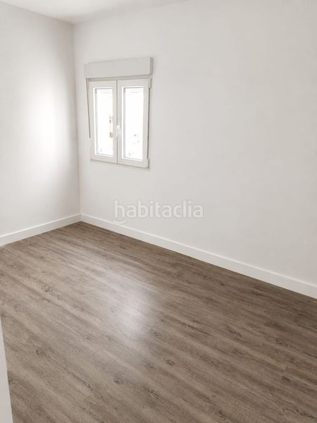 Foto b7a2954e-59c0-46d3-b0a7-3f8057307820. Piso en Reyes Católicos Alcalá de Henares