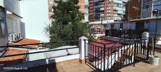 Casa a Caballería Española