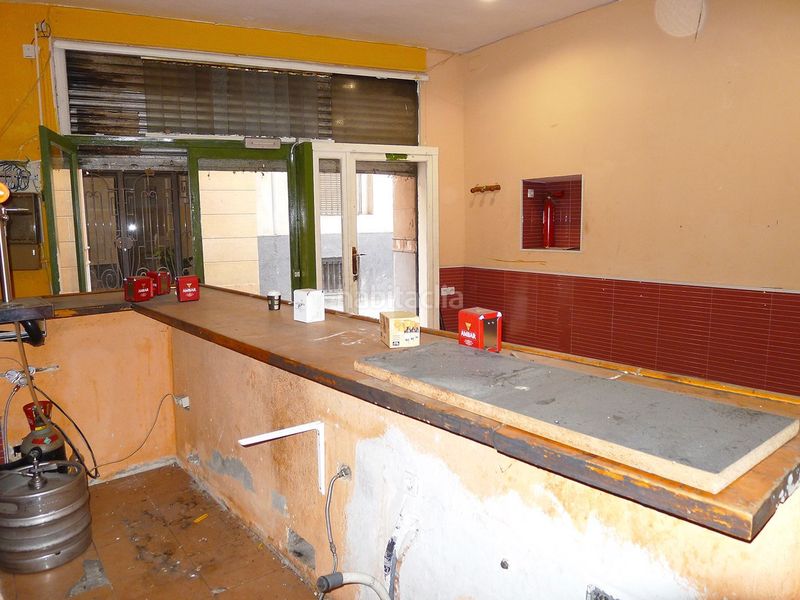 Foto ad2064e3-1da5-4eeb-ac33-384b6e22fcf9. Rent business premise in carrer sant antoni 75 in Valls