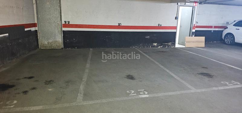 Foto 14f9215f-9022-4746-ab13-b86264d72317. Aparcament cotxe a passeig de fabra i puig 301 a Barcelona