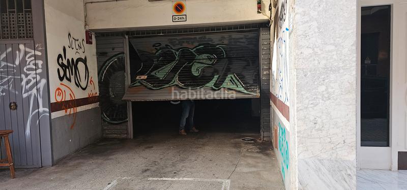 Foto a20df2a0-a37b-49b2-9393-4496bfd36cff. Aparcament cotxe a passeig de fabra i puig 301 a Barcelona